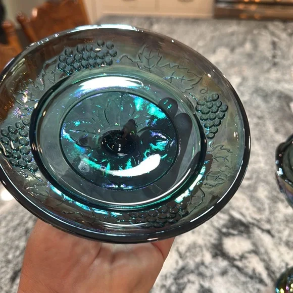 Vintage Indiana Glass Co Iridescent Carnival Pedestal Candy Dish - Picture 5 of 8